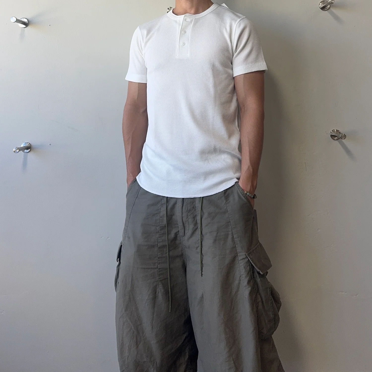 (NEW) AVIREX WAFFLE HENLEY SHORT SLEEVE TOP - WHITE - Image 2
